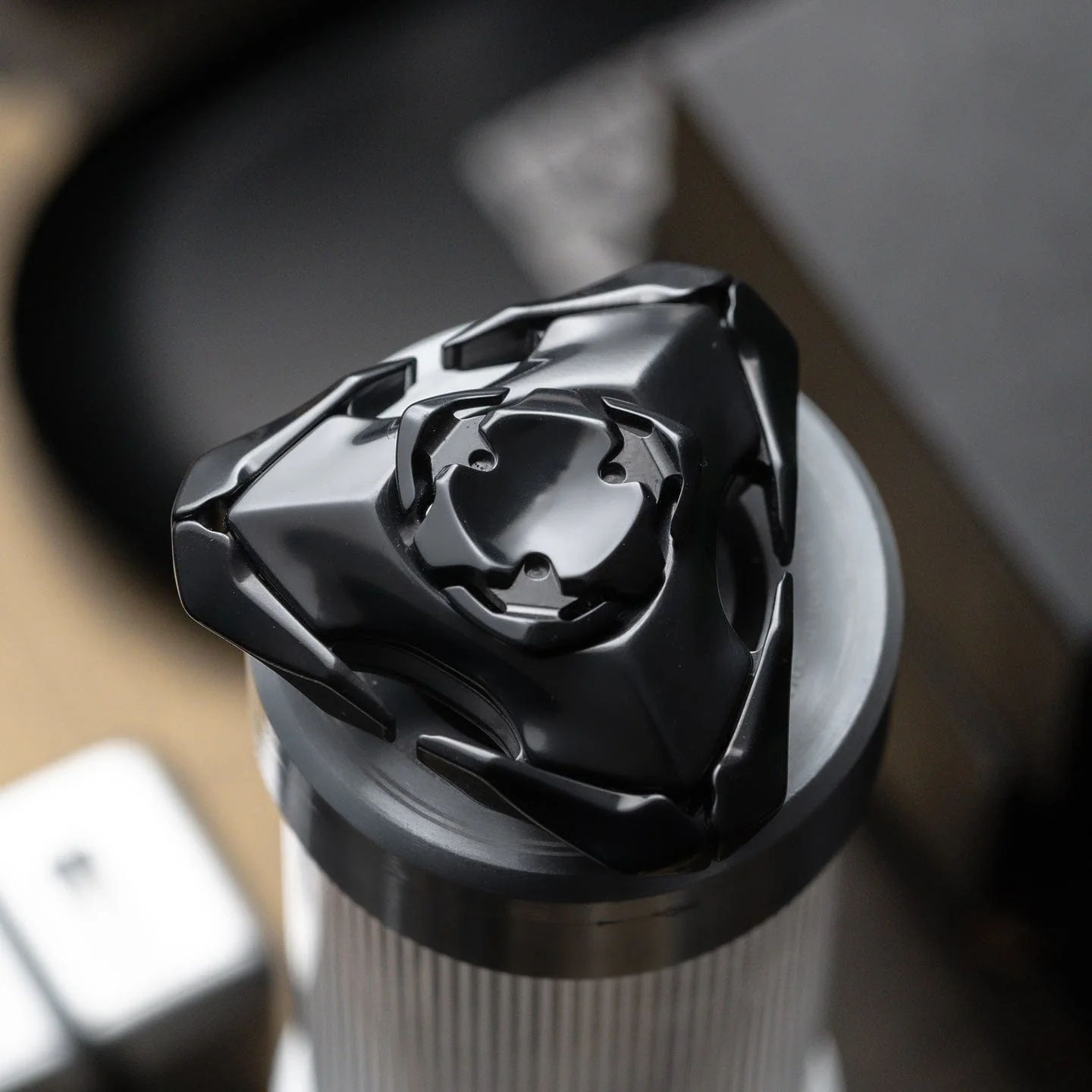 Blade Spinner - Image 10