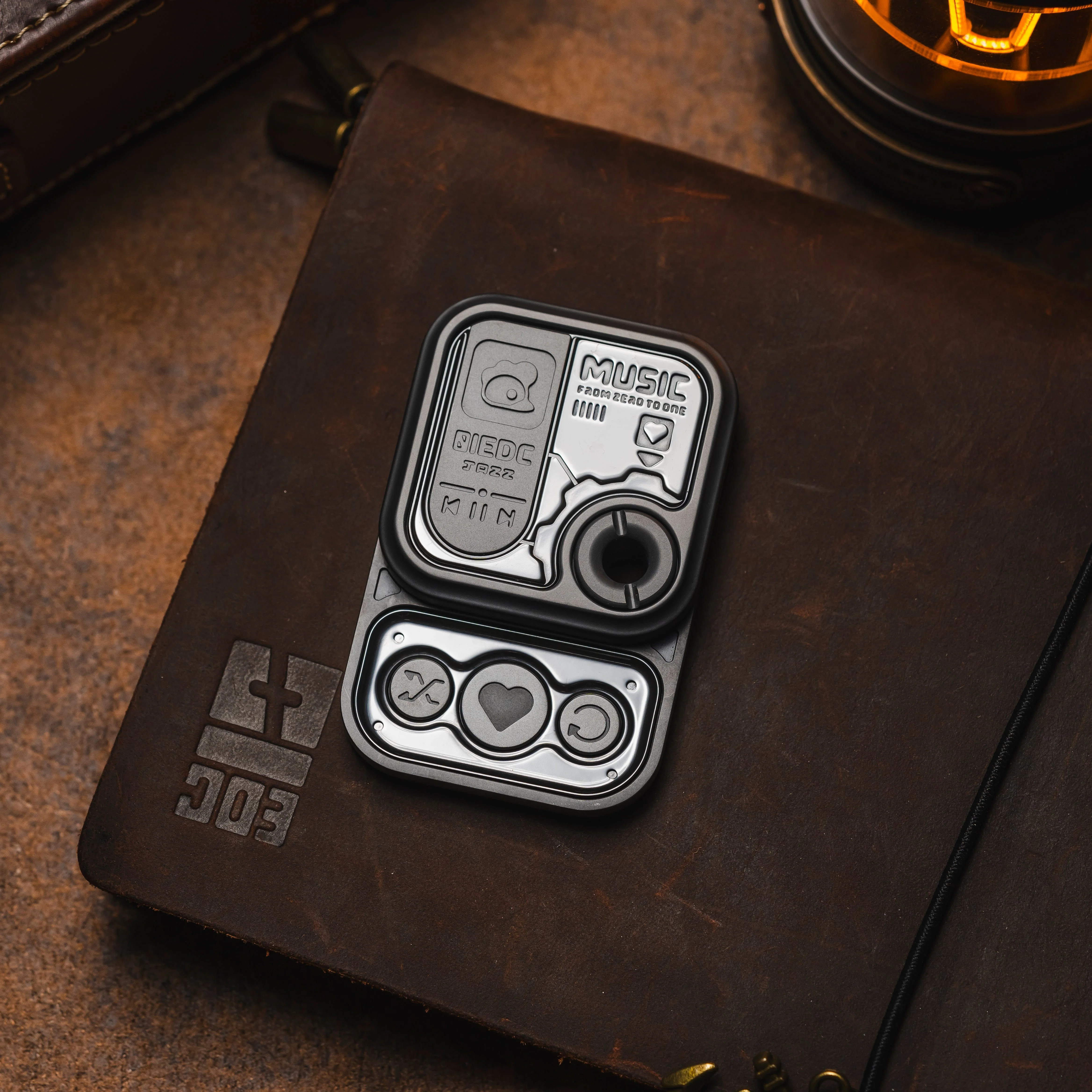 CD Player Cube - Image 16