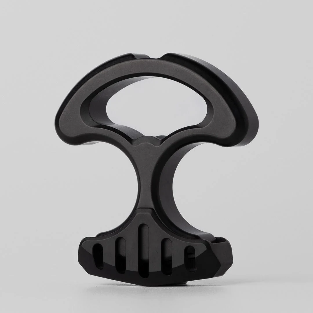 Crusader Knuckle Duster