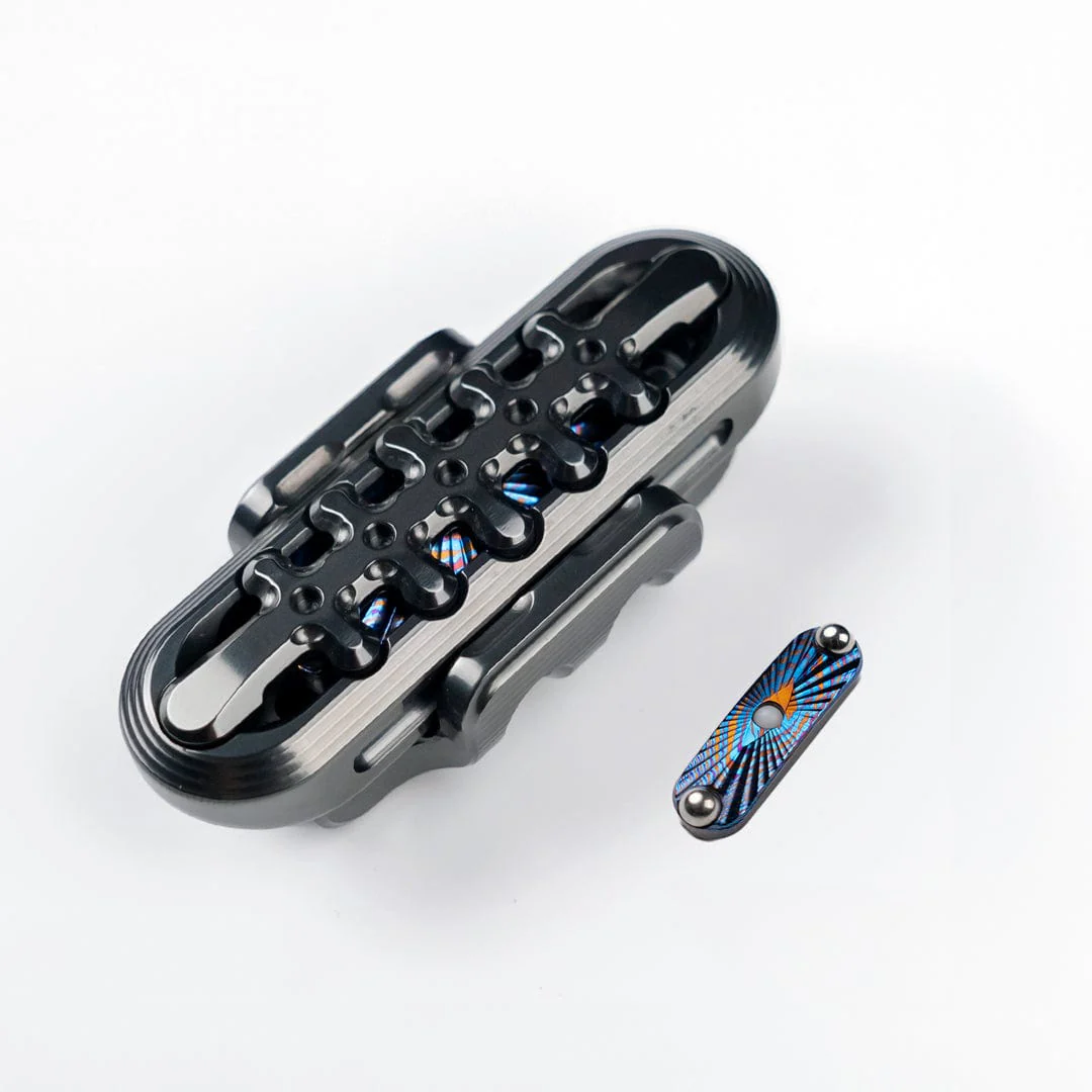 EXOSKELETON - Image 13