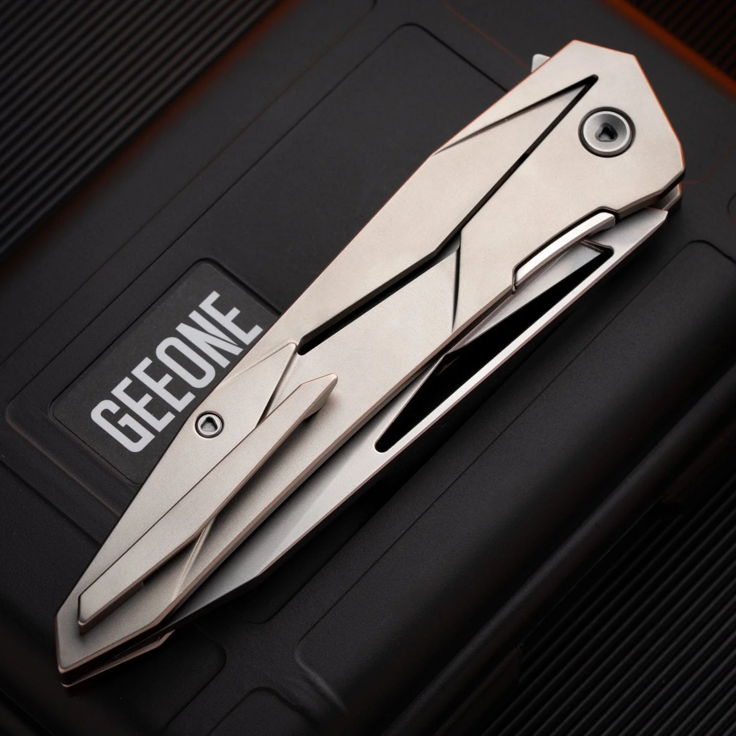 Prism Knife - Image 6