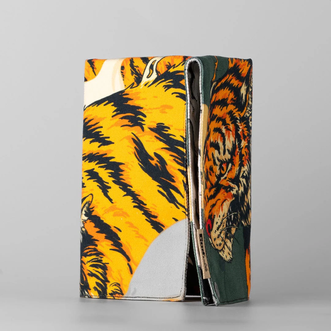 Tiger Knife Kerchief - Image 6